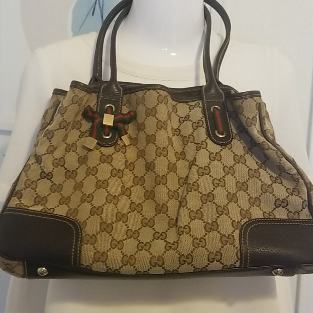 Gucci Mayfair collection classic GG canvas
